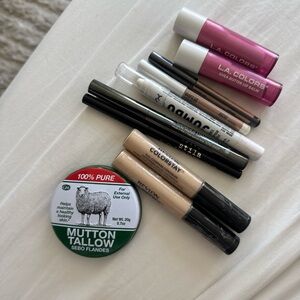 Make up bundle